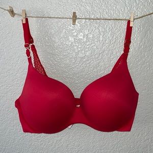 Victorias Secret Incredible Bra